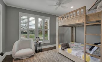 Upscale Home with Pool and FirePit - Close to Mercer St!