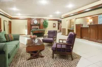 Cayuga Blu Hoteles en Lansing