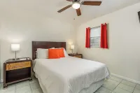 Cute 2BR/1BA Gem near Beaches, Bikes, Bars, Bayous