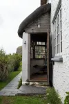 THATCHWAYS - Stunning traditional cottage overlooking the beach