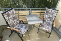 Cozy apartment in a central location right on the beach