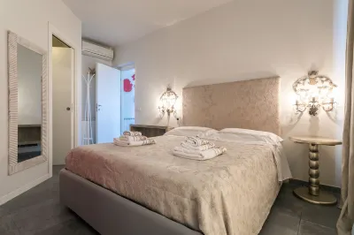 Villa dei Colori - red villa Hoteles cerca de Scogliera Cala Azzurra