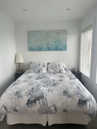 The Harbor Hideaway - Ocean Front - Private -   Port Mouton