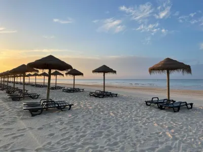 House by the sea Hotels in 