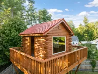 Mad River Cabin – Cozy Retreat Near Skiing, Golf & Nature in Thornton, NH