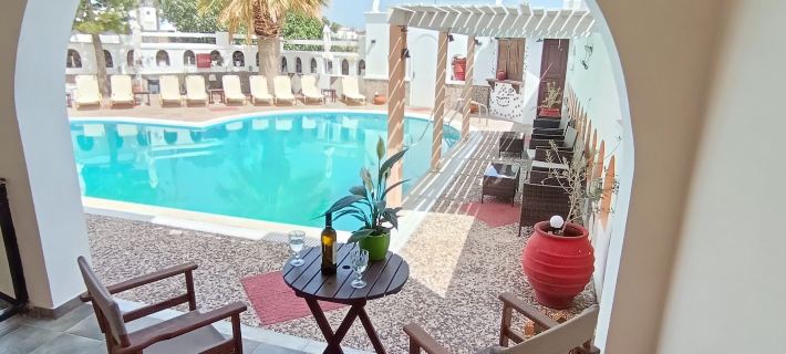 Sweet Heart Studios Hotels in Santorini