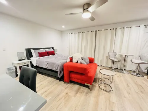 Ocean Mountain Island Views Guesthouse Along Trail