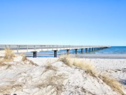 1st beach row Hotels in Schonberger Strand