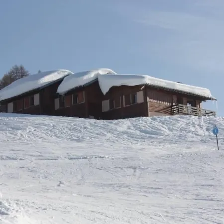 Les Arcs 1800: House with garden Отели в г. Ландри