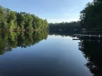 Eagle River Retreat w/ Bunkhouse on the Chain. Sleeps 12. Hotel a Washington