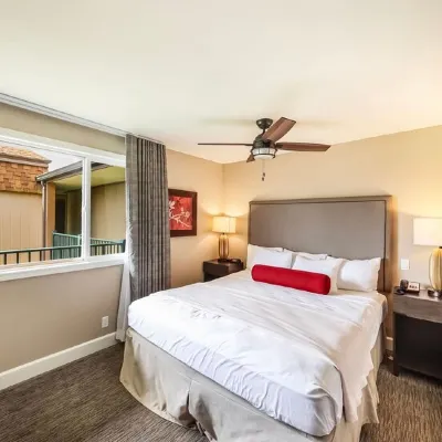 1 Bedroom Garden View Condo  3rd Floor H304- Pono Kai Hotels near Donkey Beach