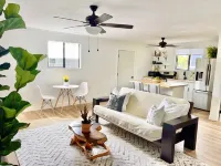 2 bedroom 1 bath cottage 10 minutes from beach