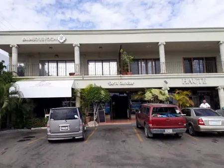 Sea Sand & Style ...