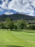 Comfortable 4-bedroom apartment near the mountain railroads