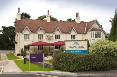 Premier Inn Caerphilly (Corbetts Lane) Отели в г. 