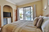 Marina Views and Closest Home to Town in Pedregal! Sleeps max 8