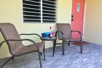 Coffee & Cream Cottage - Homely is What We Do! Hotels in Basseterre