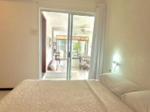 Direct Oceanfront, Corner Balcony Panoramic View of Beach, Half Moon Bay, Akumal Hotels in Akumal