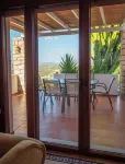Villa Francesca  with a private pool and gardens - Walking distance available
