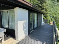 Lake Garda Tignale vacation home bungalow with pool and lake view Hotels in Tignale