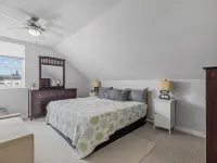 Harbourview Loft B Two Bedroom Loft Apartment Located in Downtown Summerside Hotels in Summerside