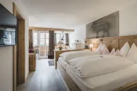 Himmlhof Small Luxury Boutique Hotel Hotels in Sankt Anton am Arlberg