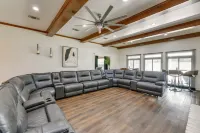 Stunning Baton Rouge Home w/ Pool: Near LSU!