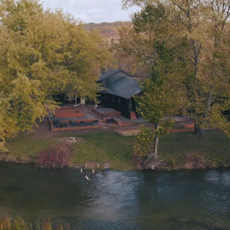 The June Motel, Beaver Valley