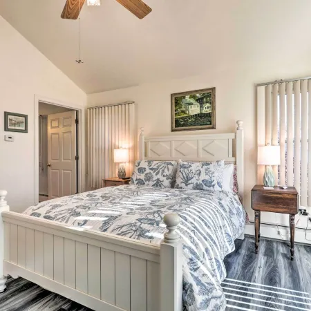 Westerly Vacation Home: Town Beach Access