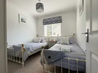 Breeze Cottage Hotels in Mawnan