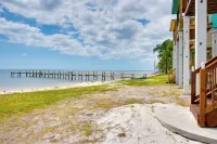 Beachfront Retreat w/ Dock in Lanark Village! - Beach