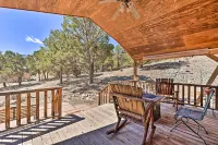 4-Season Mountain Escape with Breathtaking View! - Pet friendly
