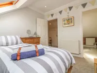 7 the Retreat - Boutique