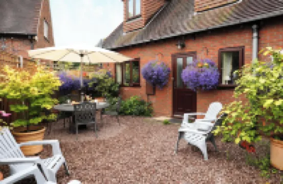 Oakland Cottage Hotels in 