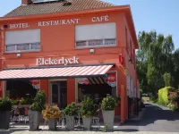 Elckerlyck Inn Hotel Hotels near Lucaty