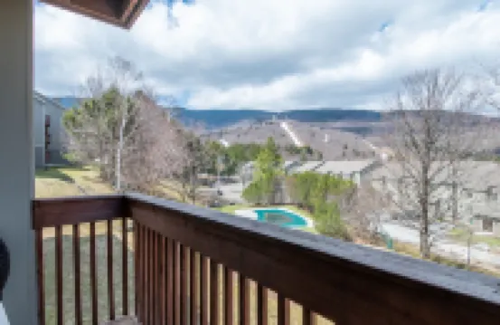 100 Snow Creek 2 Bedroom Condo