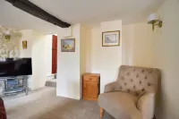 Smugglers Cottage - Beach