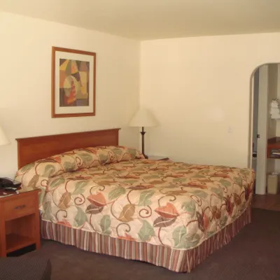Premier Inns Tolleson Hotels near Estrella