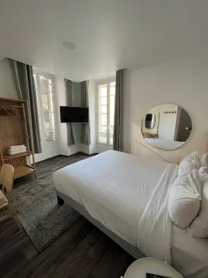 Hotel de Berne Hotels near Basilique Notre-Dame de Nice