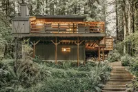 26sl - Hot Tub - BBQ - Game Room - Sleeps 8 3 Bedroom Home by RedAwning