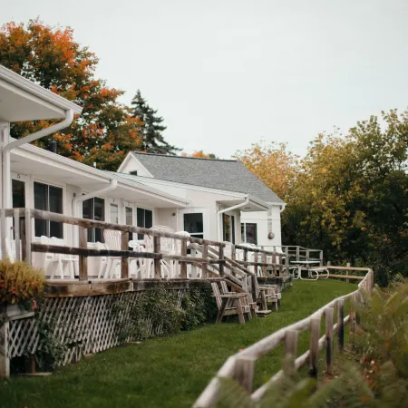 Seagull Bay Motel Отели в г. Бейфилд