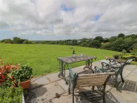Blaenffynnon Bach Hotels in Manordeifi