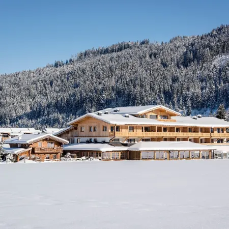Almlust - Hotel, Apartments, Chalets