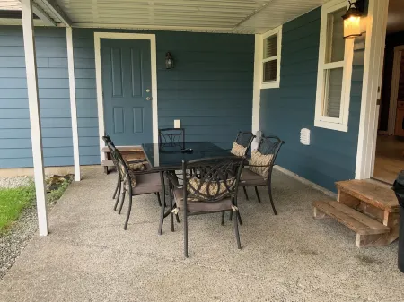 Riverside Motel Отели рядом с достопримечательностью «Парк штата Фоссли»