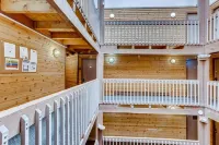 F201 Treehouse 2 Bedroom Condo by RedAwning