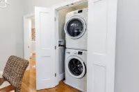 The Newport Lofts - 359 Thames Street