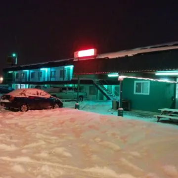 Shamrock Motel