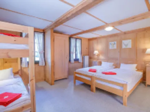 Guest House du Grand Paradis - on Piste Hotels in Champery
