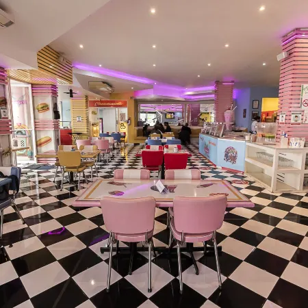 Hotel Medrano Temáticas and Business Rooms Aguascalientes
