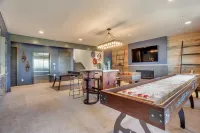 Stunning 6-Bedroom Chalet in Heart of Park City